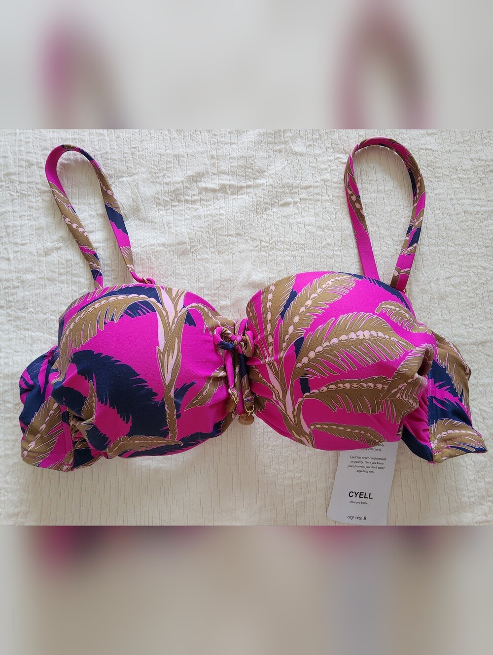 Cyell Palm Springs Pink Tropical Bikini Top Size CAN 12 Cup B NWT